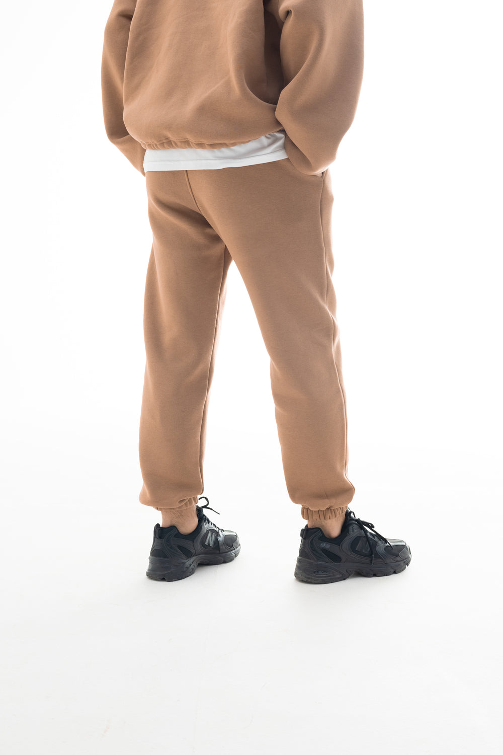 JOGGERS OVERSIZED ULTRA BROWN - Morning Star