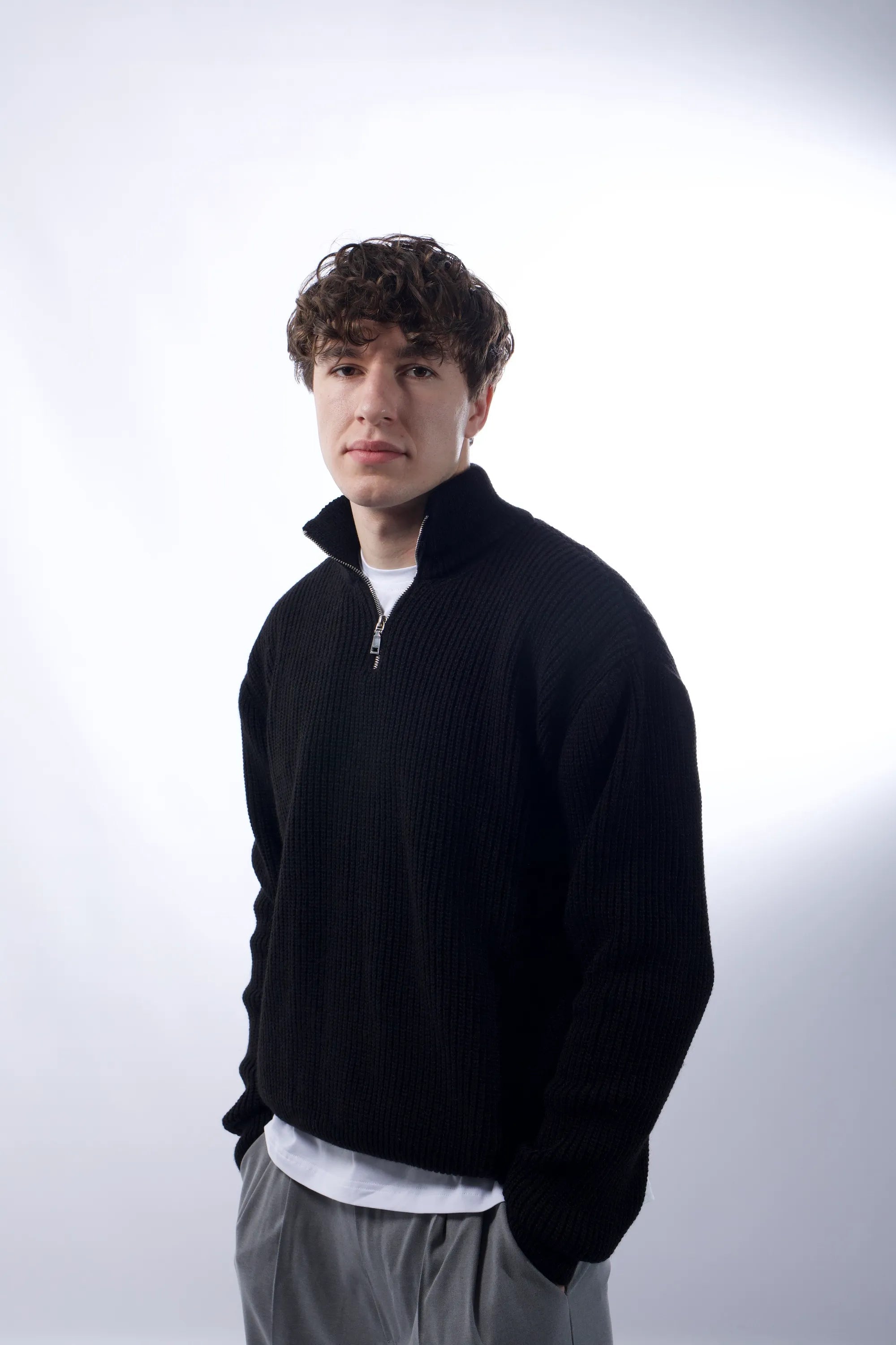 Светр Morning Star Vezuv Black - Morning Star: Бренд чоловічого одягу